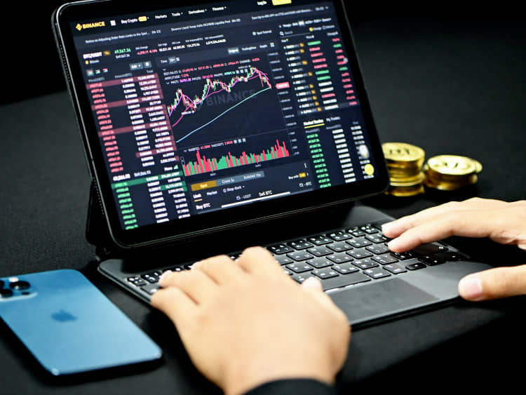 Scalable ETN kanchanara-GnWfl_nnZro-unsplash